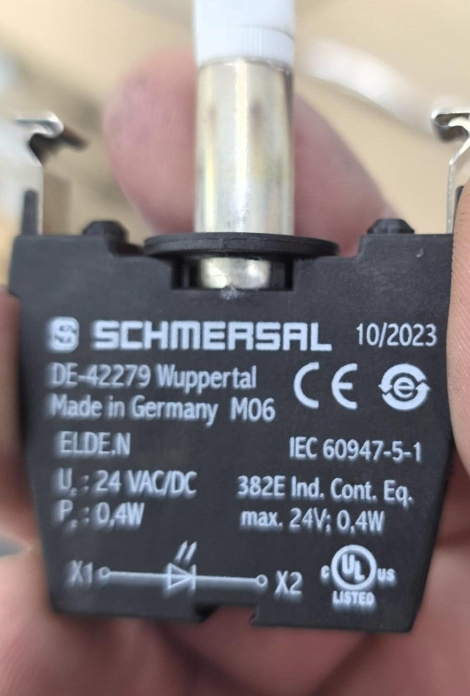 E605 Schmersal Light terminal block